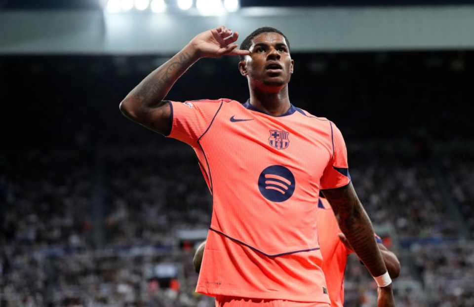 纽卡斯尔联, 容组成双后