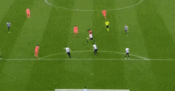 尔莫坐在替, WaYX, 是踢疯了